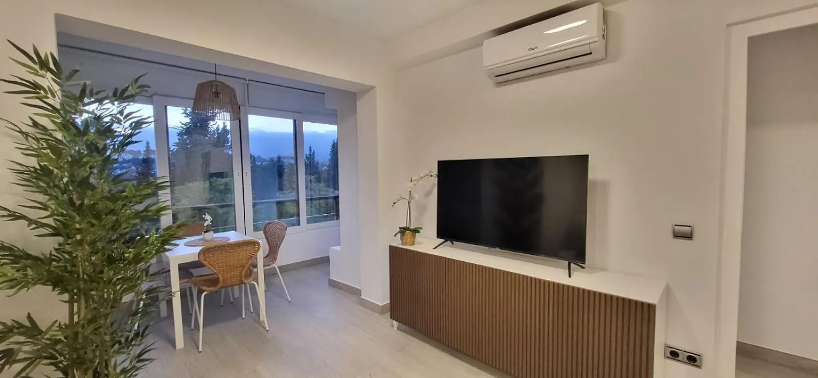 Apartment Apto Aloha Beach Marbella